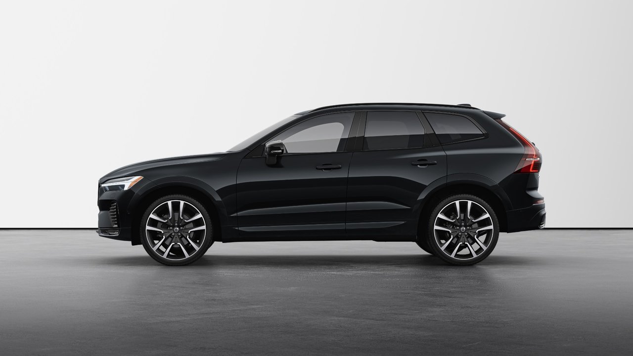 2025 Volvo XC60 B5 AWD Ultra Dark Theme-5