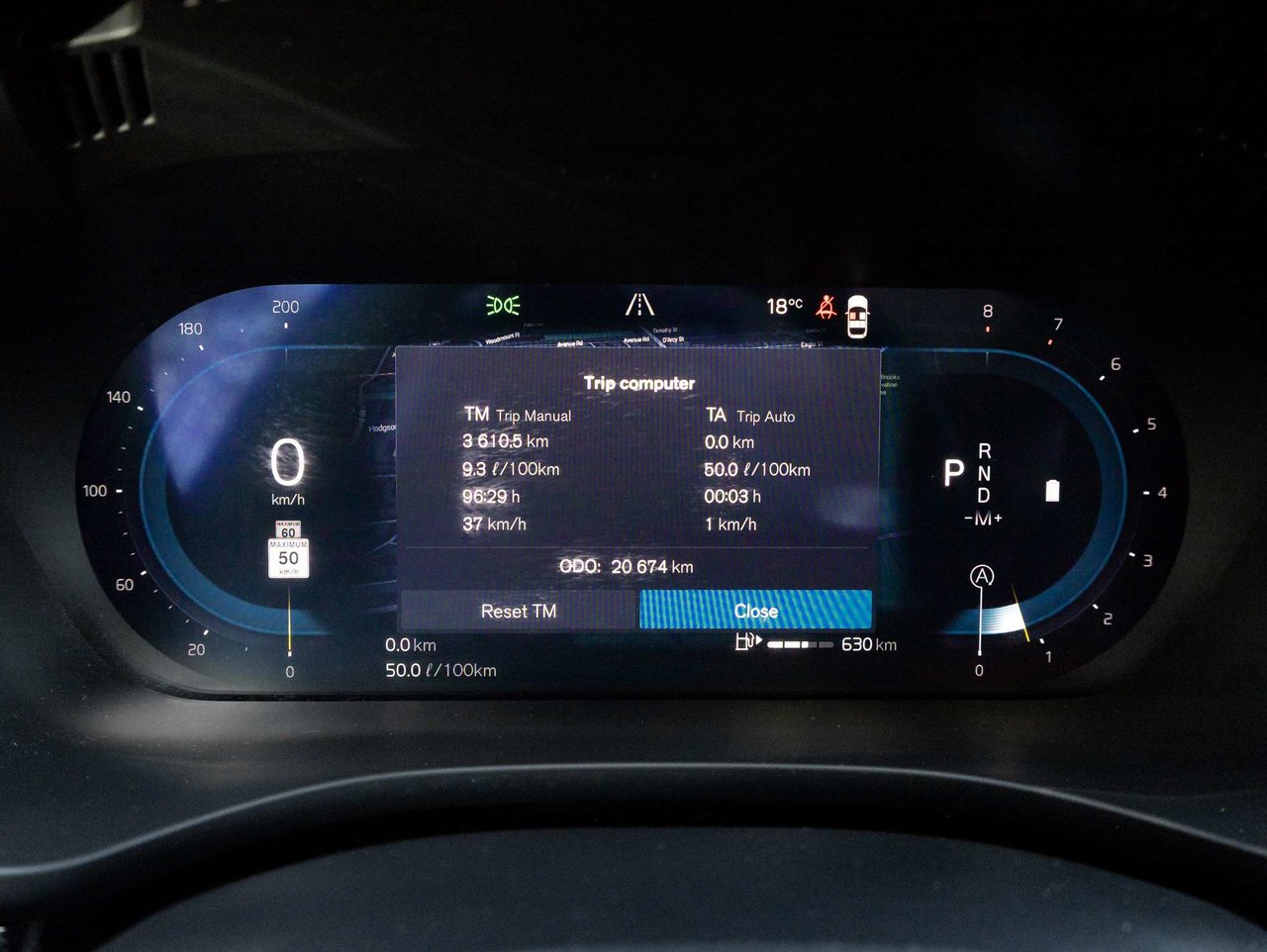 2025 Volvo XC60 Plus Dark Theme-9