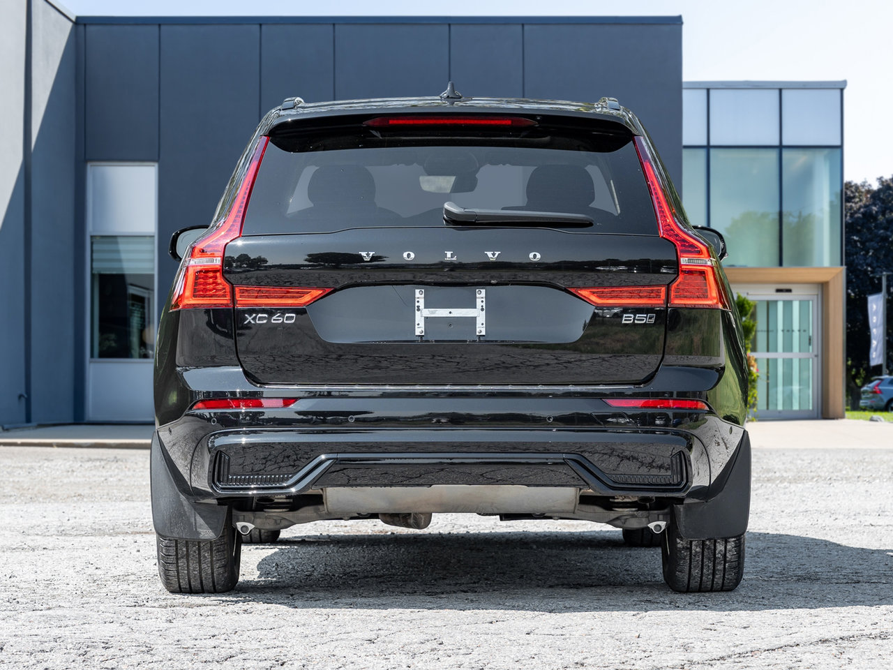 2025 Volvo XC60 B5 AWD PLUS  GOOD VALUE CPO FINANCE RATE FR 3.49%*-5