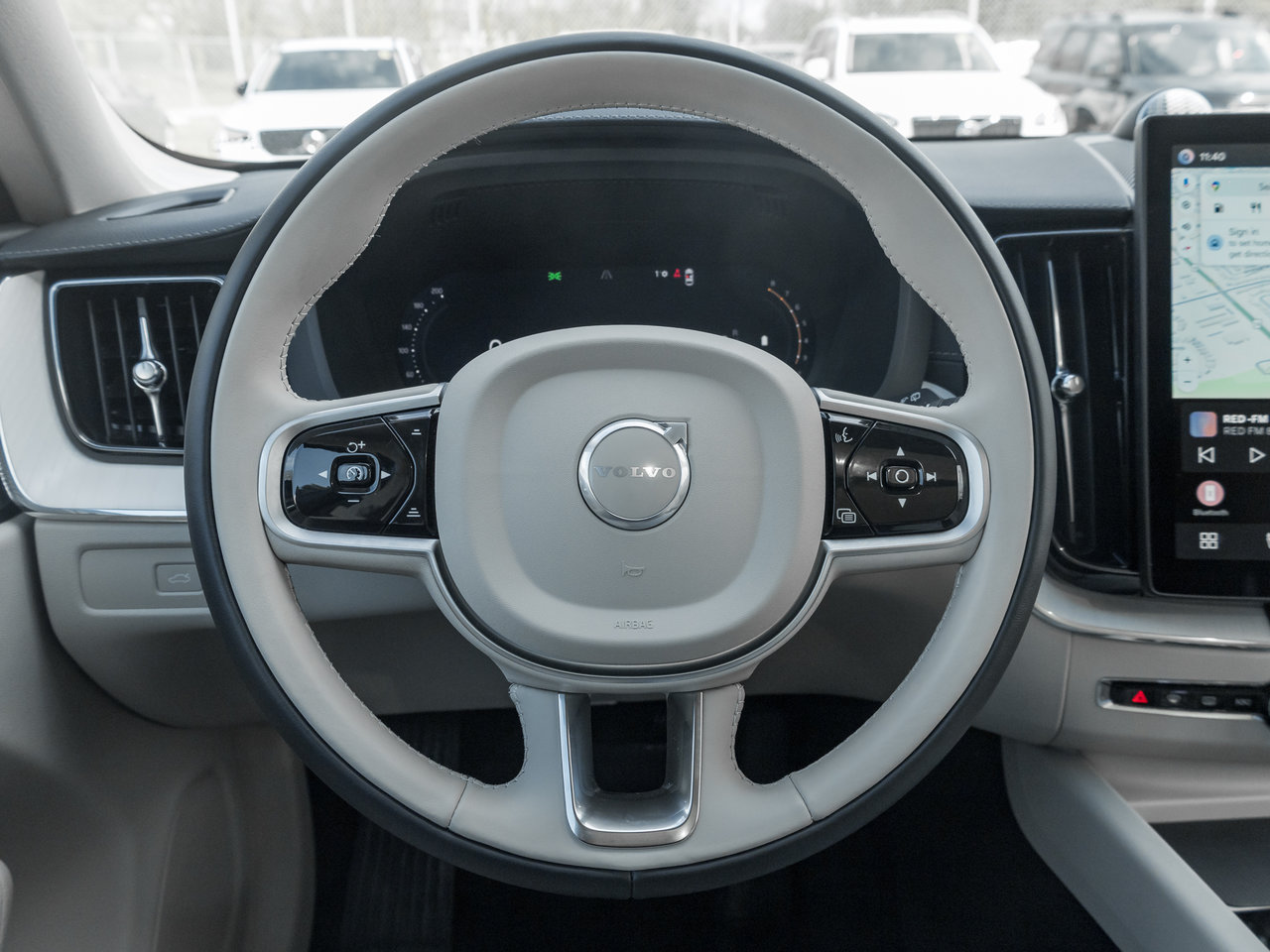 2026 Volvo XC60 B5 AWD ULTRA  BOWER & WILKINS  MASSAGE SEATS-7