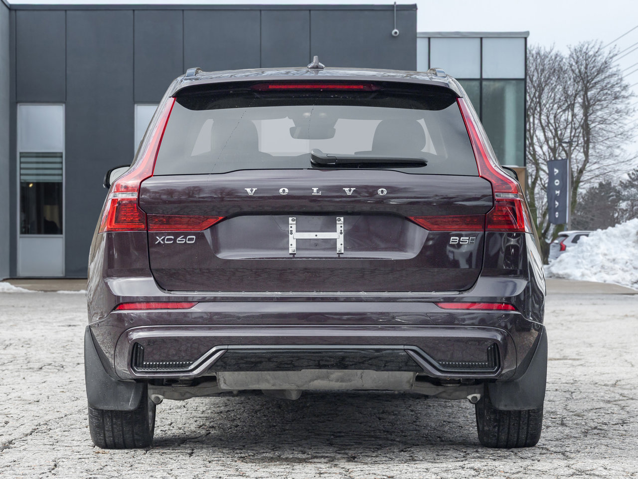 2026 Volvo XC60 B5 AWD ULTRA  BOWER & WILKINS  MASSAGE SEATS-5