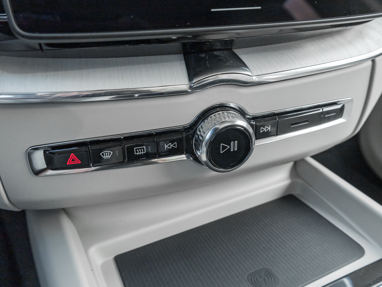 2026 Volvo XC60 B5 AWD ULTRA  BOWER & WILKINS  MASSAGE SEATS-19