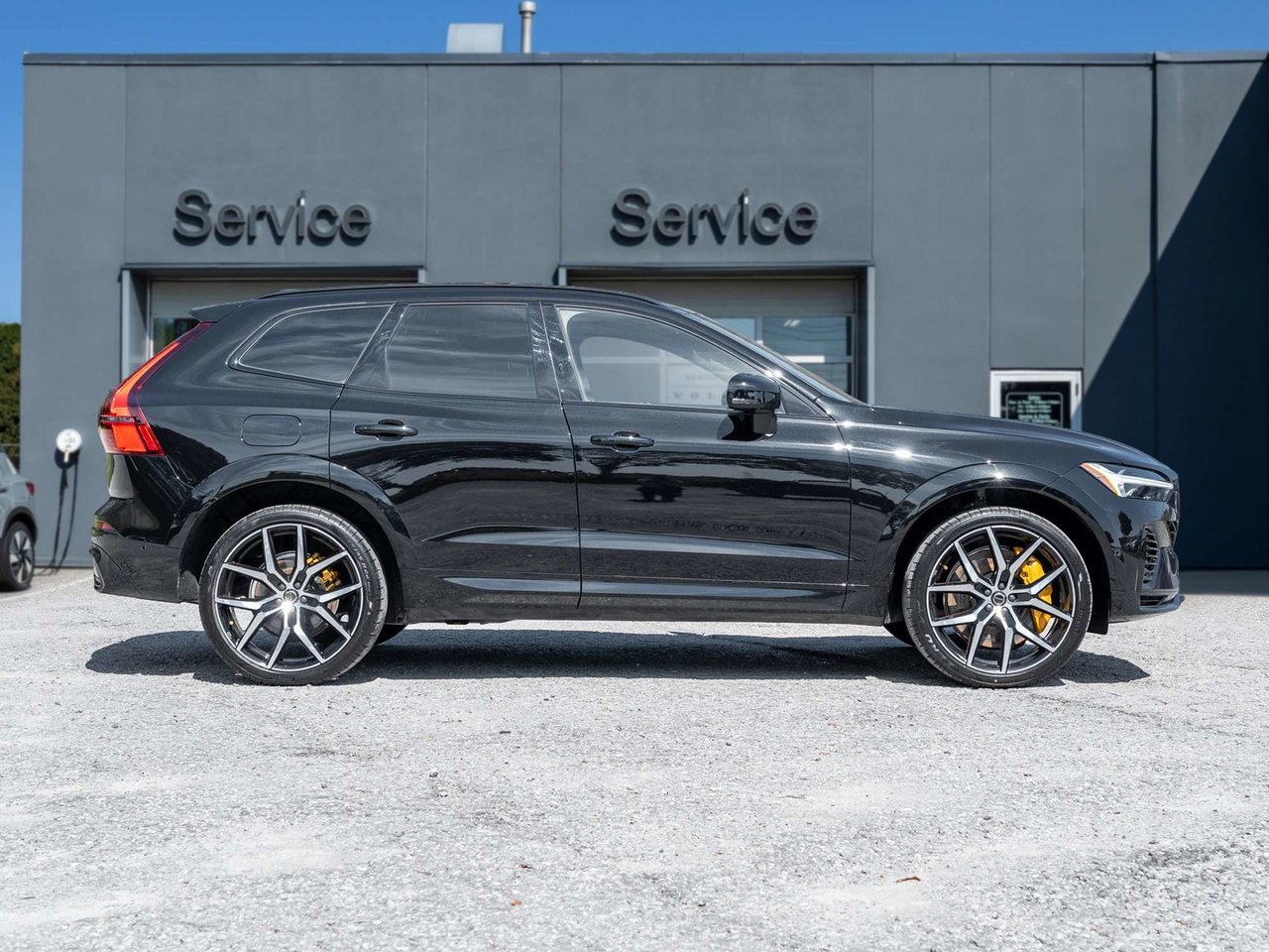 2026 Volvo XC60 POLESTAR ENGINEERED T8  BREMBO BRAKES  22 WHEELS-6