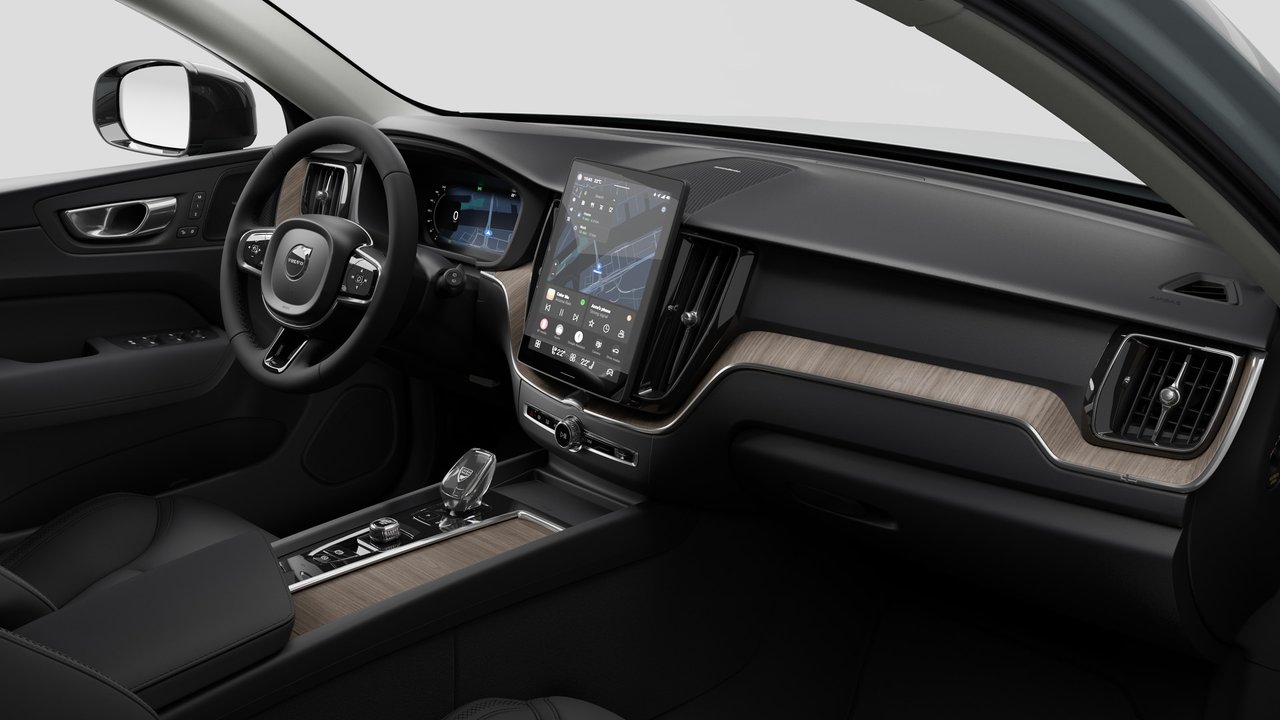 Volvo XC60 B5 AWD Plus Dark Theme 2027-9