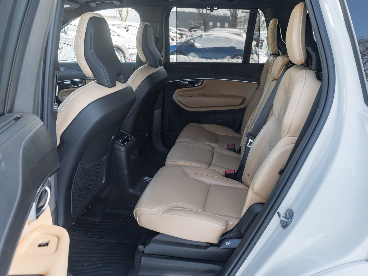2024 Volvo XC90 Hybrid T8 eAWD PHEV Ultimate 7-Seater TRADE IN  VOLVO CPO-25