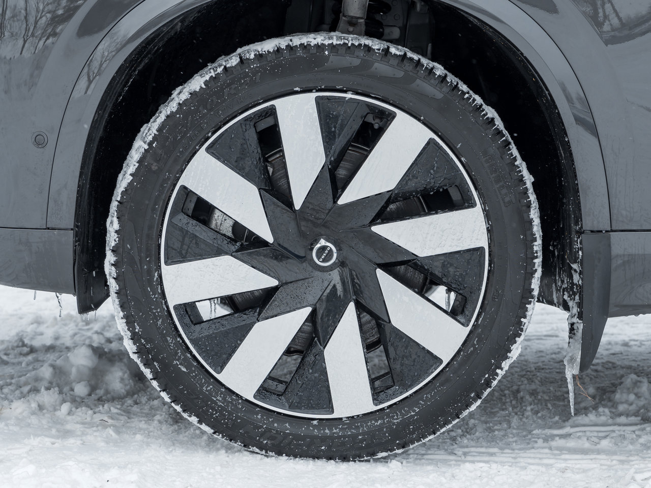 2024 Volvo XC90 Plug-In Hybrid T8 eAWD PHEV Ultimate 7-Seater  CPO RATE fr 2.99%*-4
