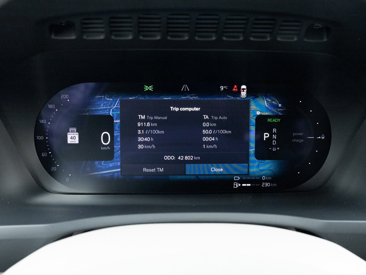 2024 Volvo XC90 Recharge T8 eAWD PLUG IN HYBRID PLUS 7-Seater OFF LEASE CPO-10