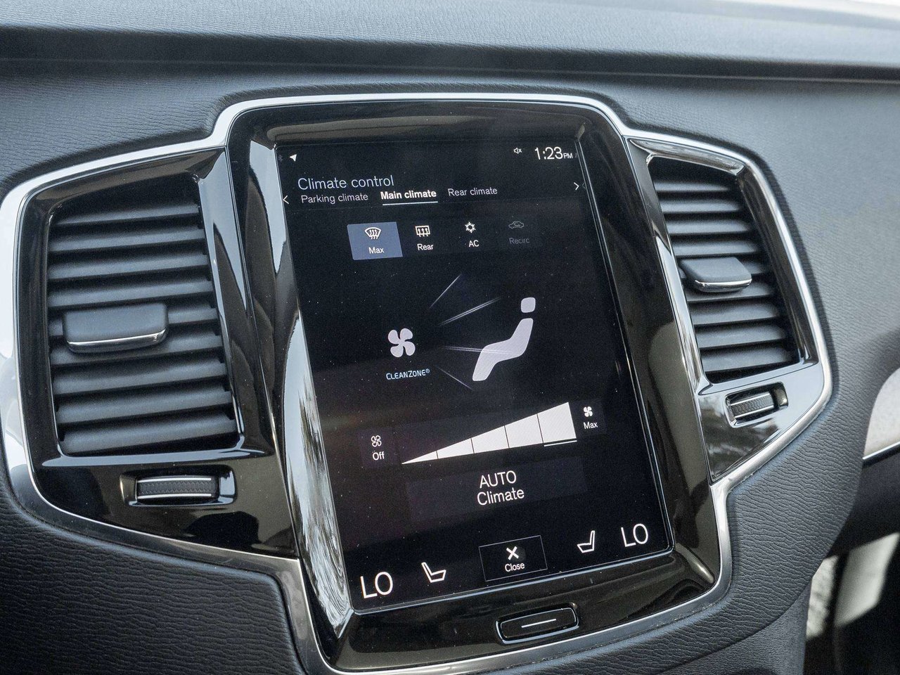 2020 Volvo XC90 MOMENTUM PLUS^Trade In^One Owner^6 Seater-19