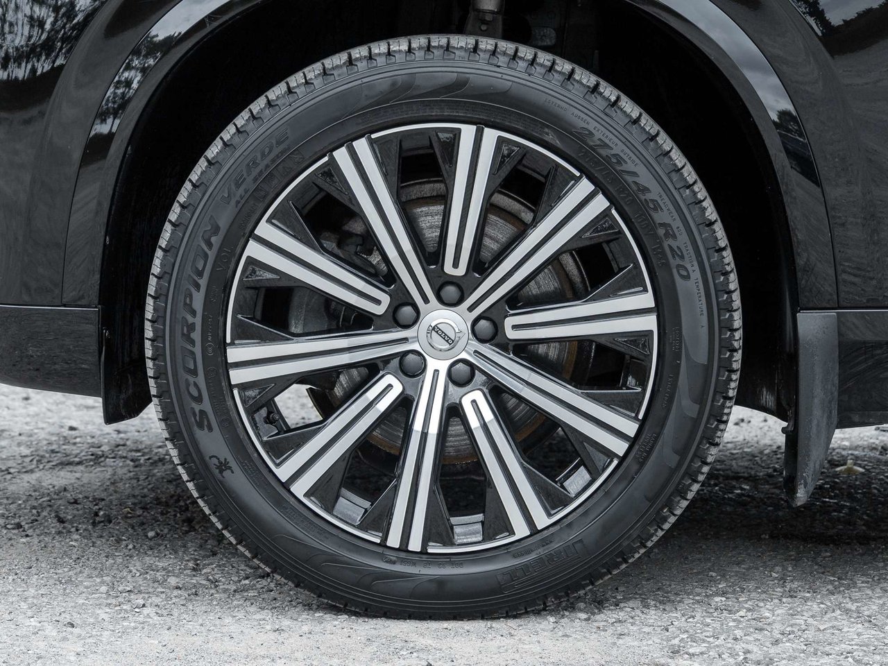 2023 Volvo XC90 Core-3