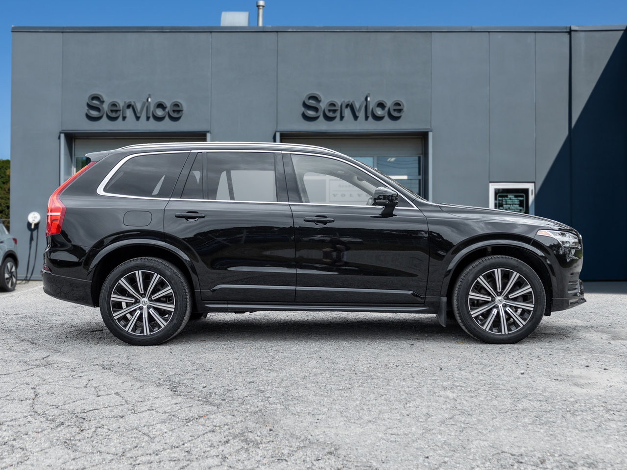 2023 Volvo XC90 B6 AWD Core 7-Seater-4
