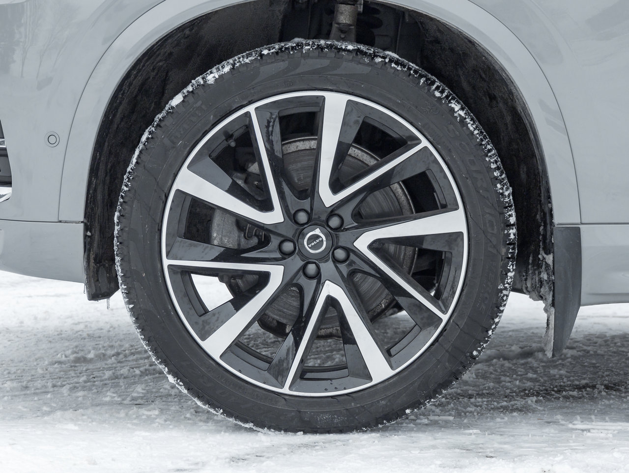 Volvo XC90 B6 AWD Plus 7-Seater  21 ALLOY WHEEL  VOLVO CPO 2024-3