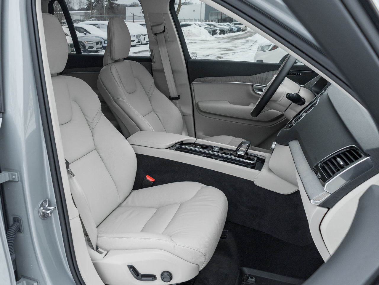 Volvo XC90 B6 AWD Plus 7-Seater  21 ALLOY WHEEL  VOLVO CPO 2024-21