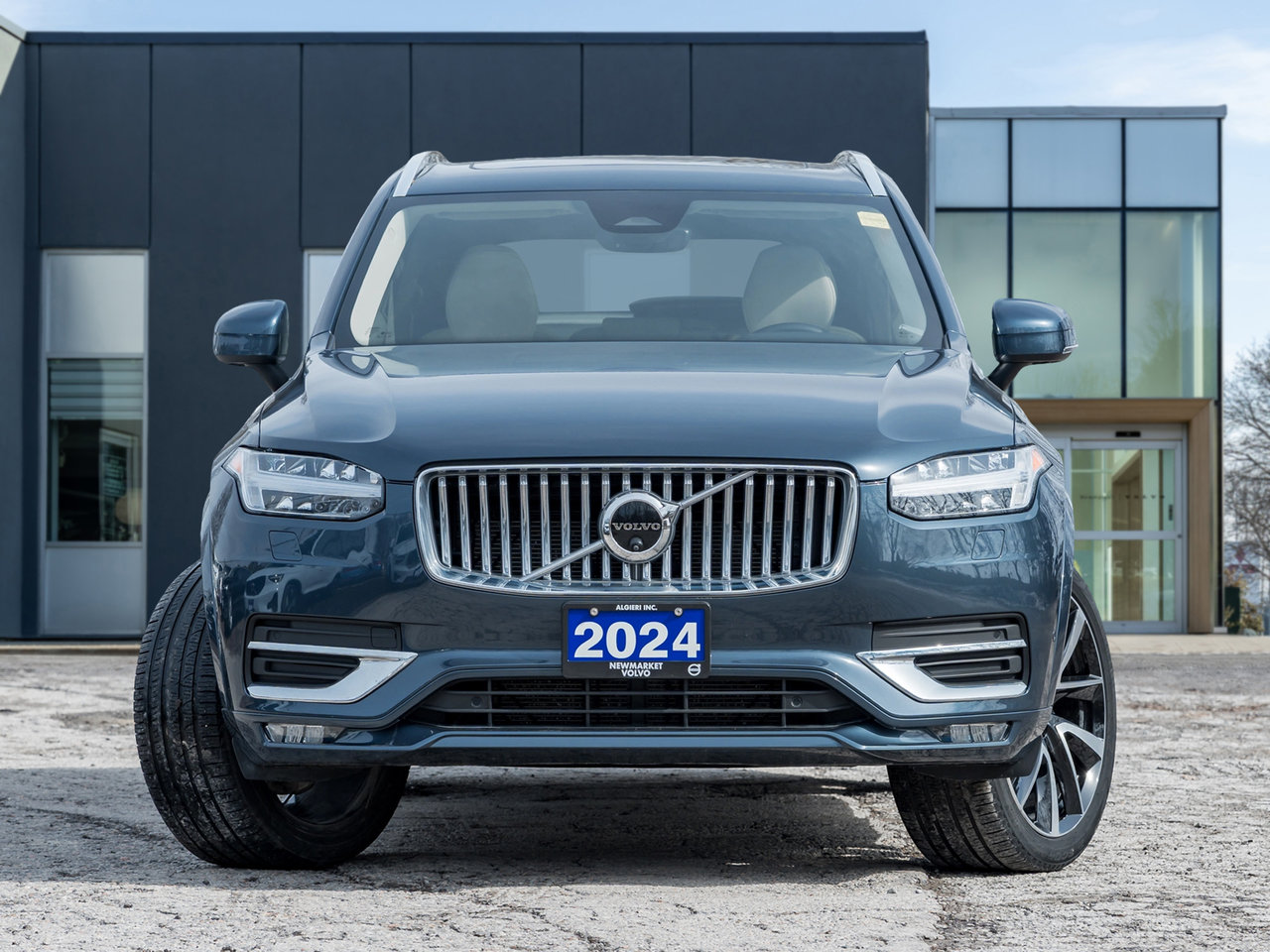 2024 Volvo XC90 B6 AWD PLUS 7-Seater  OFF LEASE  ONE OWNER  CPO-1