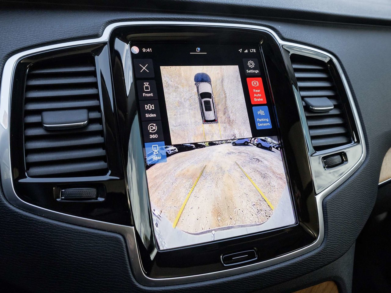 2024 Volvo XC90 Plus Bright Theme-12