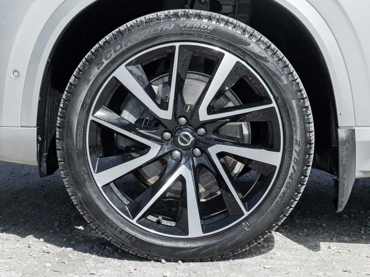 2024 Volvo XC90 Plus Bright Theme-3