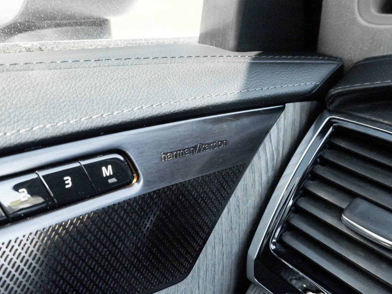 Volvo XC90 B6 AWD ULTIMATE  6-Seater  MASSAGE SEATS  CPO 2024-16