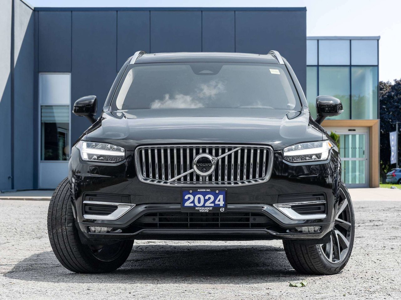 Volvo XC90 Plus Bright Theme 2024-1