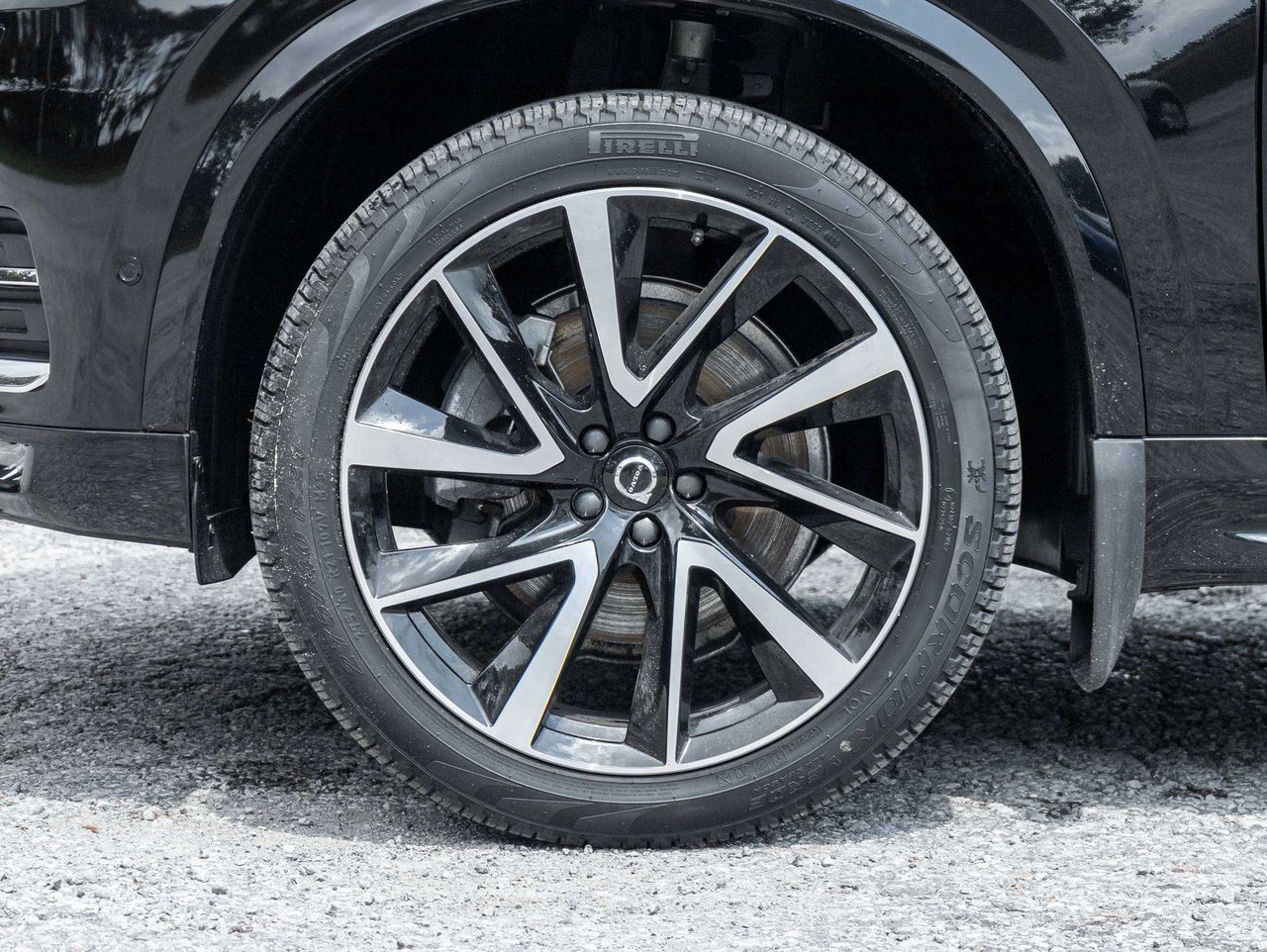Volvo XC90 Plus Bright Theme 2024-3
