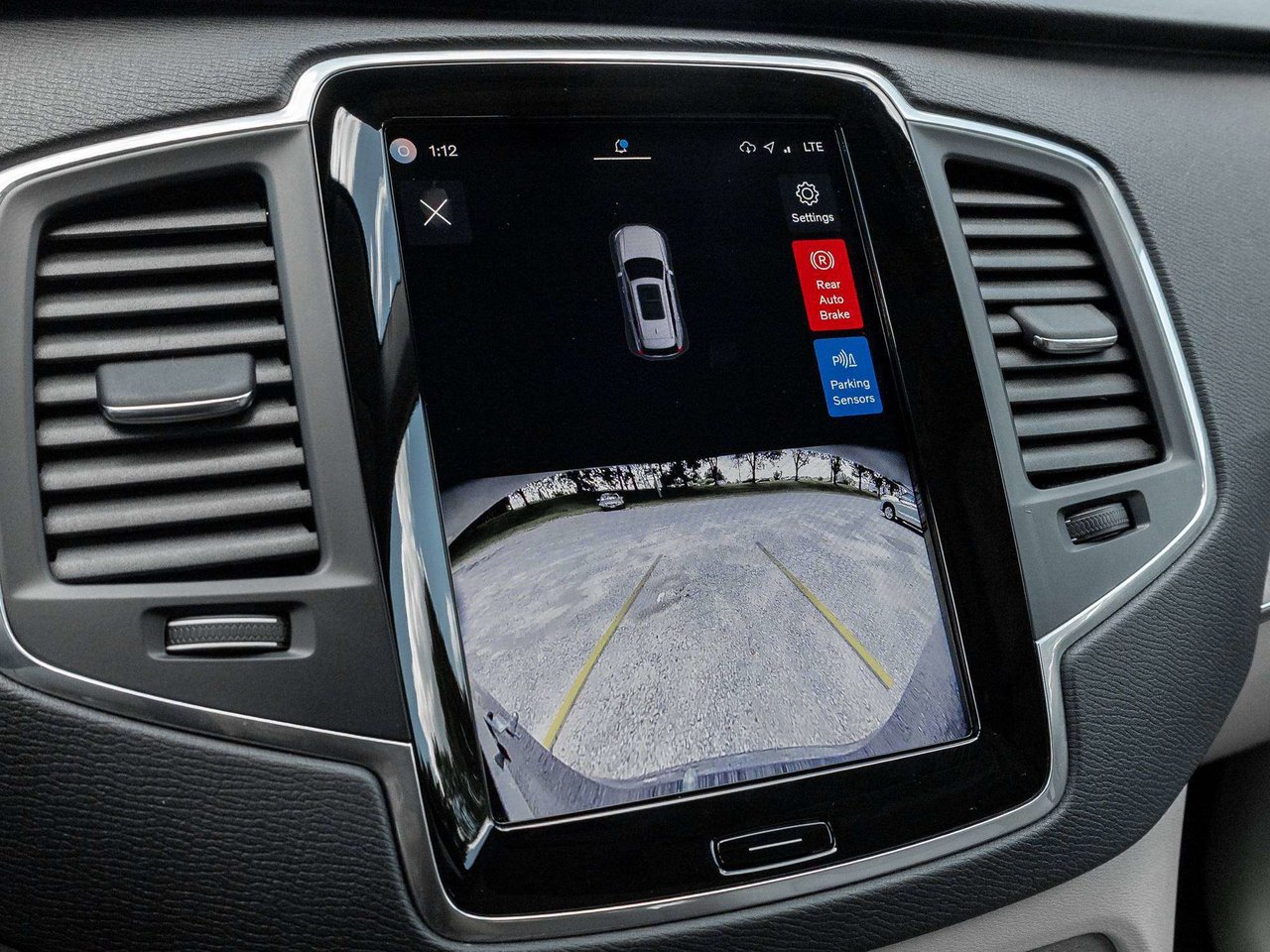 2024 Volvo XC90 Core Bright Theme-11