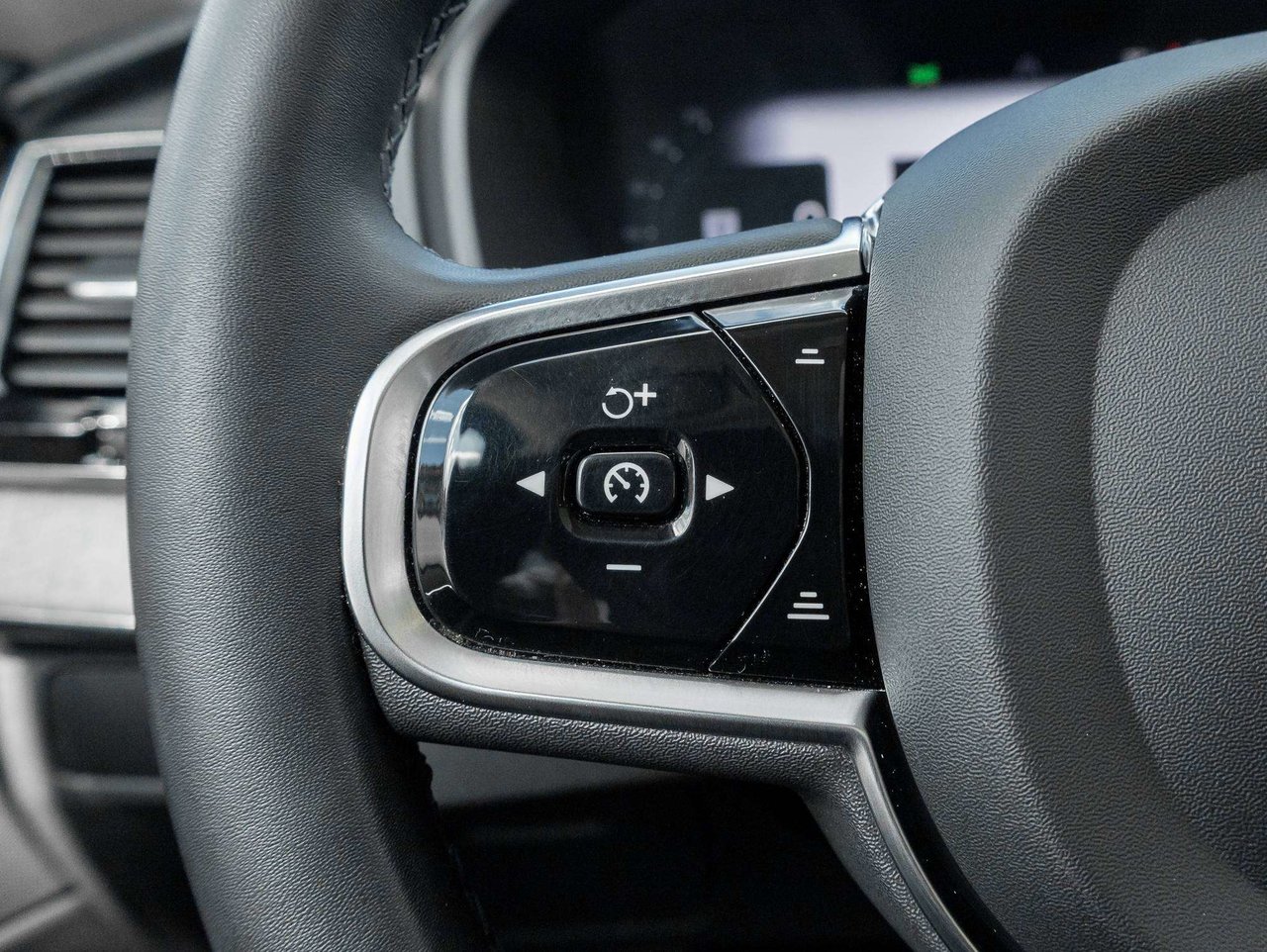 2024 Volvo XC90 ULTIMATE  22 ALLOY WHEELS  CPO RATE fr 3.49%*-10