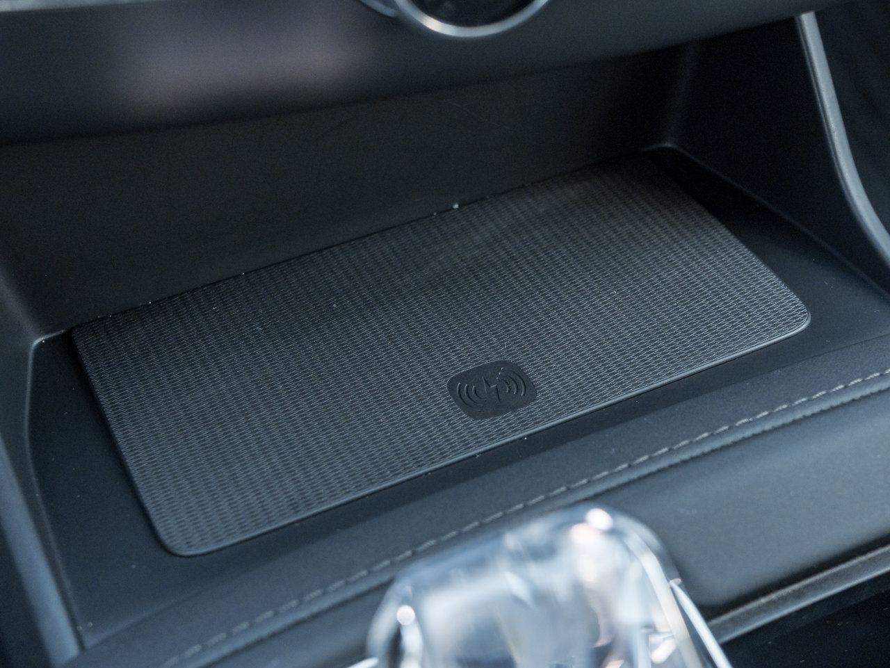 Volvo XC90 2025.5 B6 AWD Plus 7-Seater  NEARLY NEW  CPO 2025-17