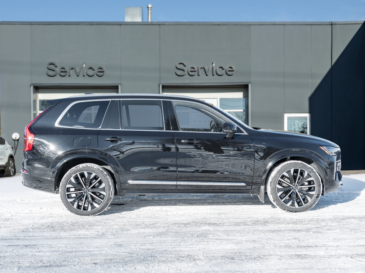 Volvo XC90 2025.5 B6 AWD Plus 7-Seater  NEARLY NEW  CPO 2025-4