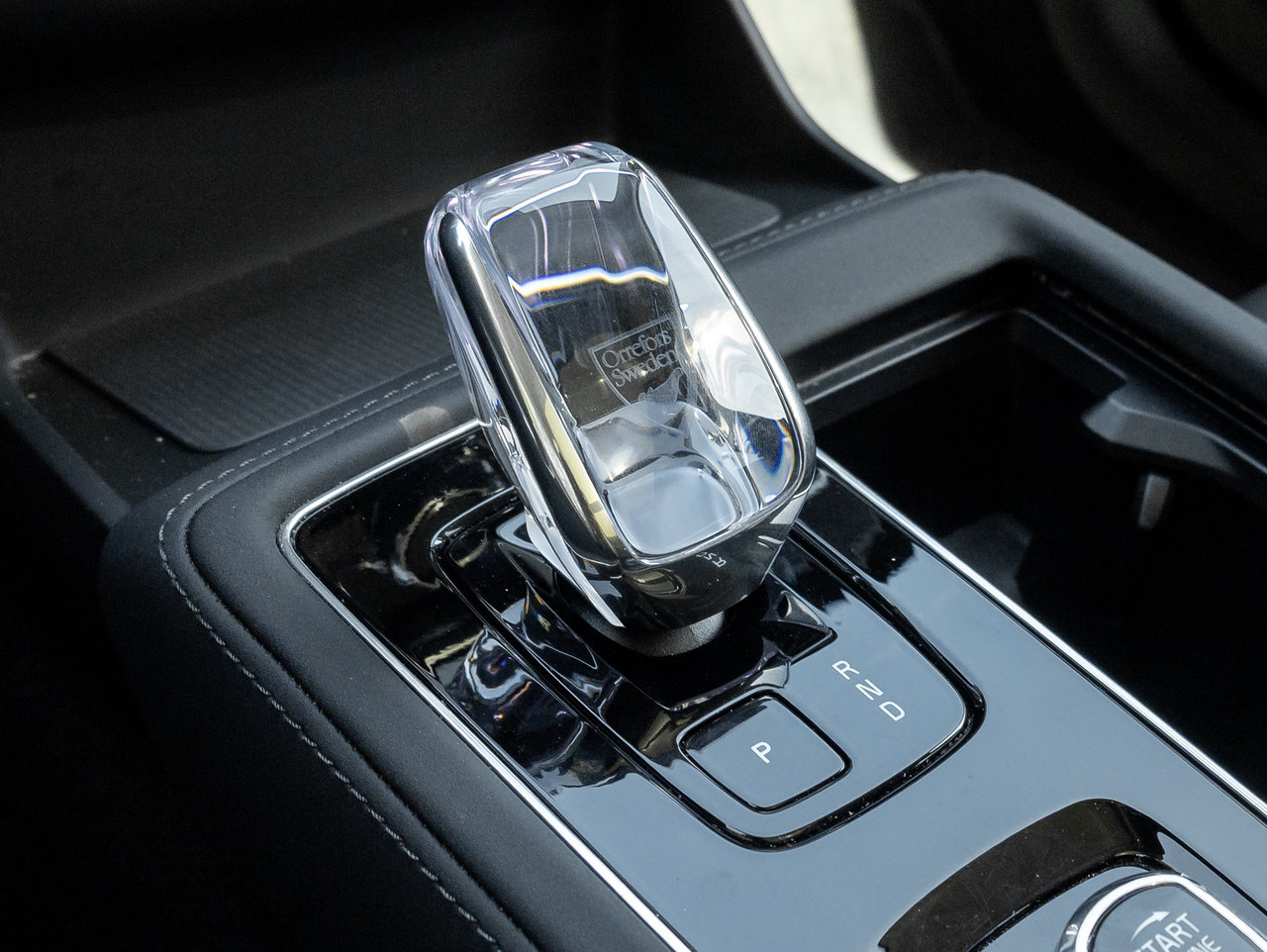 2025 Volvo XC90 2025.5 B6 AWD ULTRA   VOLVO CPO RATE fr 2.99%*-17