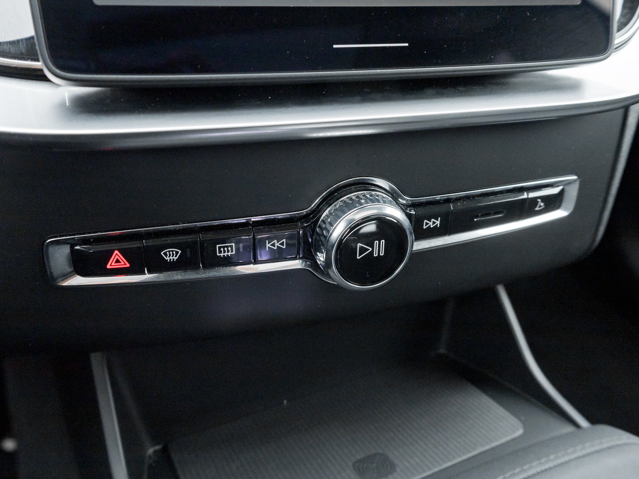 Volvo XC90 2025.5 B6 AWD Ultra 7-Seater NEARLY NEW  VOLVO CPO 2025-19