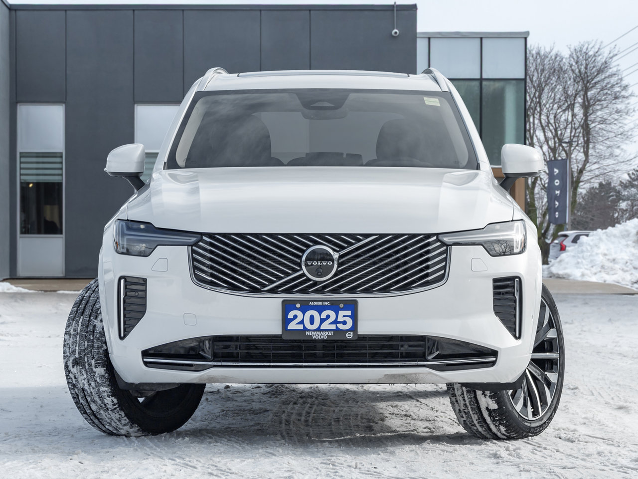 Volvo XC90 2025.5 B6 AWD Plus  VOLVO CPO RATE FROM 3.49%* 2025-1
