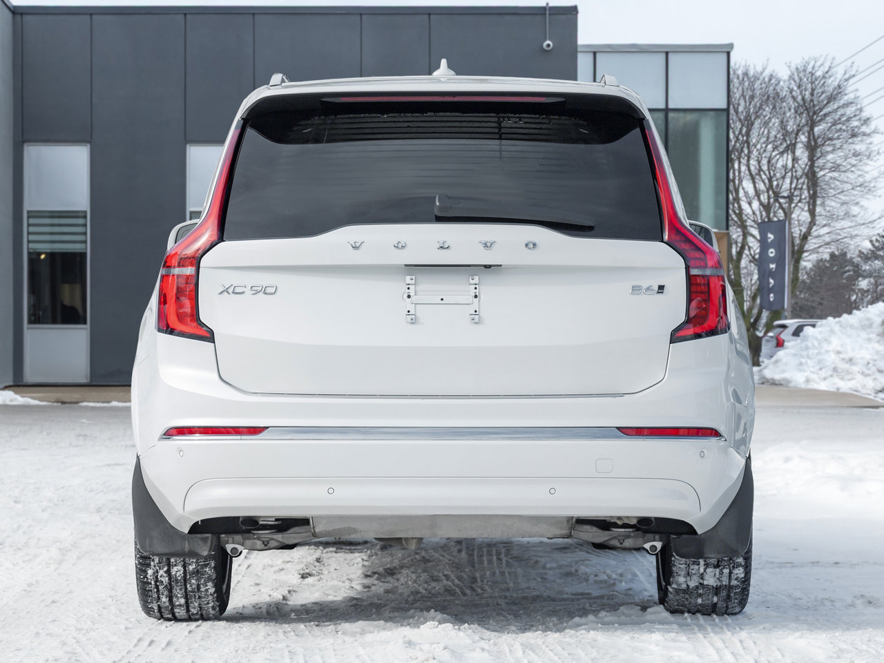 Volvo XC90 2025.5 B6 AWD Plus  VOLVO CPO RATE FROM 3.49%* 2025-5