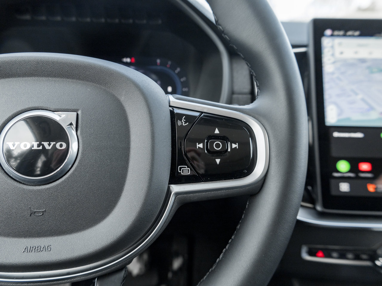 Volvo XC90 2025.5 B6 AWD Plus  VOLVO CPO RATE FROM 3.49%* 2025-9