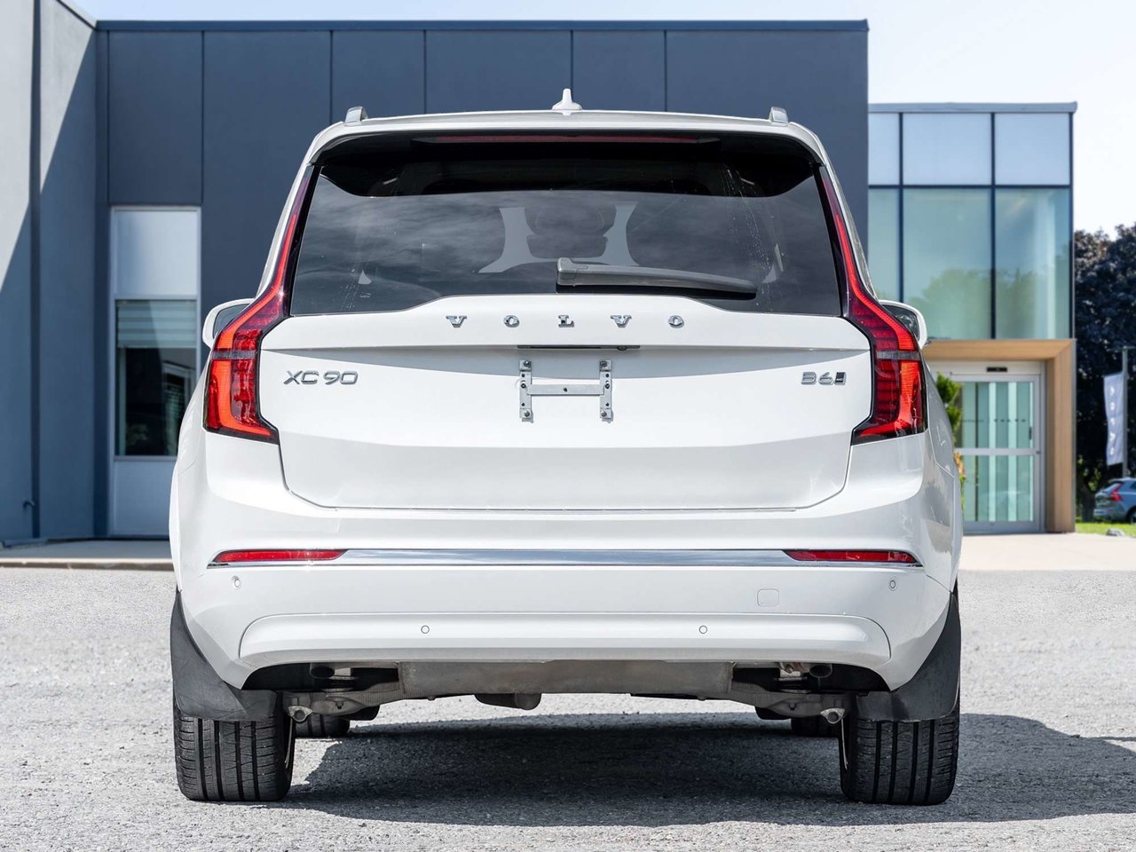 2025 Volvo XC90 Ultra Bright Theme-4