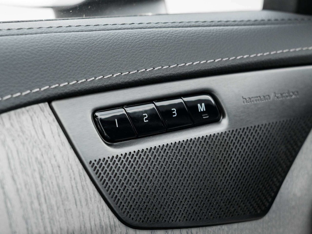 Volvo XC90 ULTRA^Plug-In Hybrid^CPO Finance Rate fr 2.99%* 2025-12