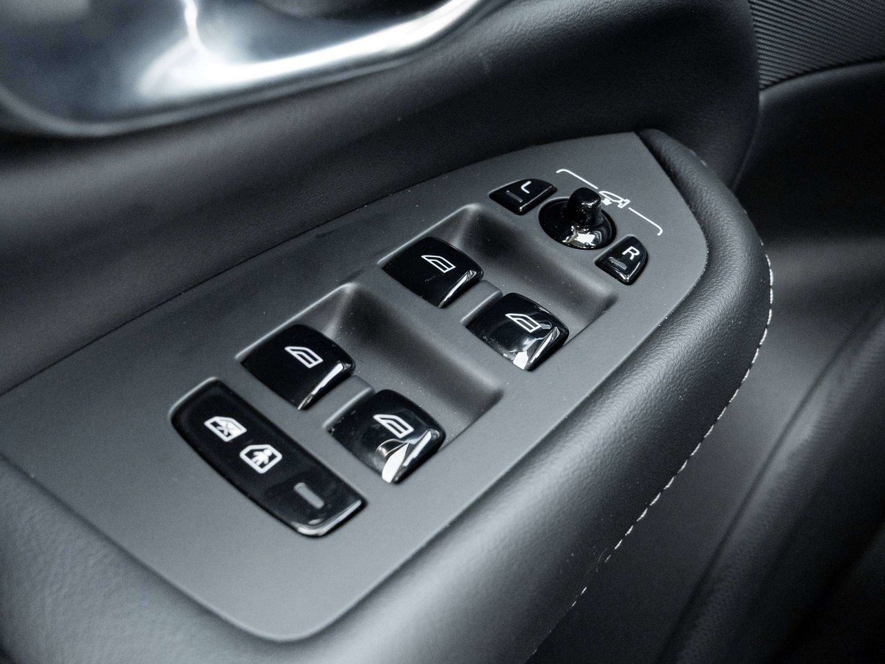 Volvo XC90 ULTRA^Plug-In Hybrid^Low km^CPO Rate fr 2.99%* 2025-15