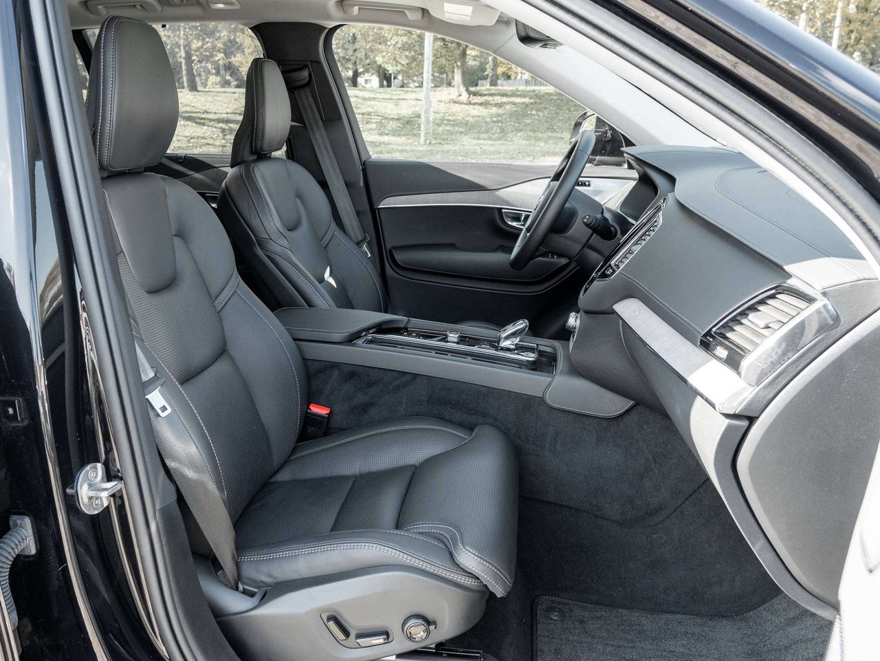 Volvo XC90 ULTRA^Bowers & Wilkins^CPO Finance Rate fr 2.99%* 2025-22