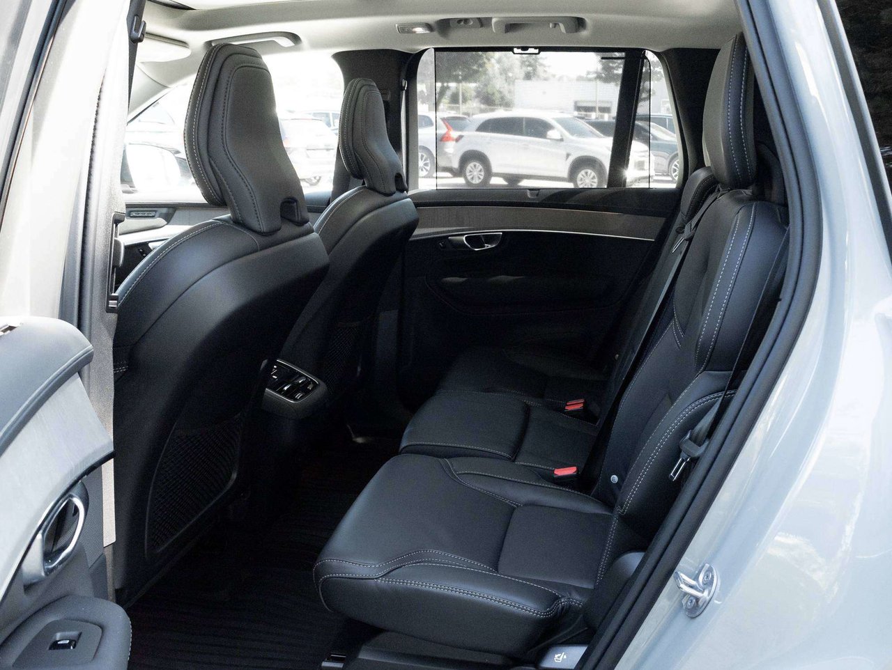 2026 Volvo XC90 B6 AWD ULTRA  LIKE NEW  VOLVO CPO  HARMAN KARDON-24