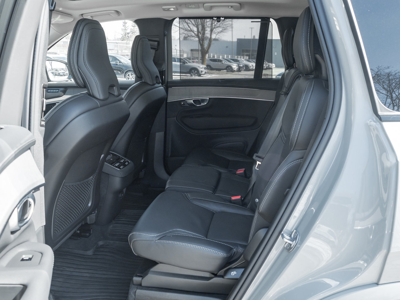 Volvo XC90 B6 AWD ULTRA  LIKE NEW  VOLVO CPO  HARMAN KARDON 2026-25