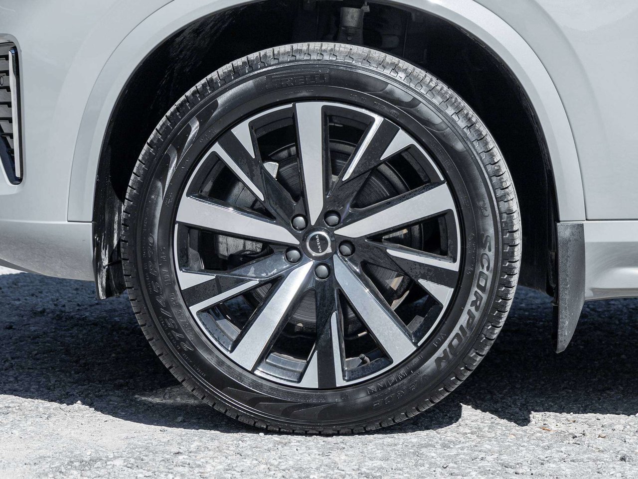 2026 Volvo XC90 Core Bright Theme-3
