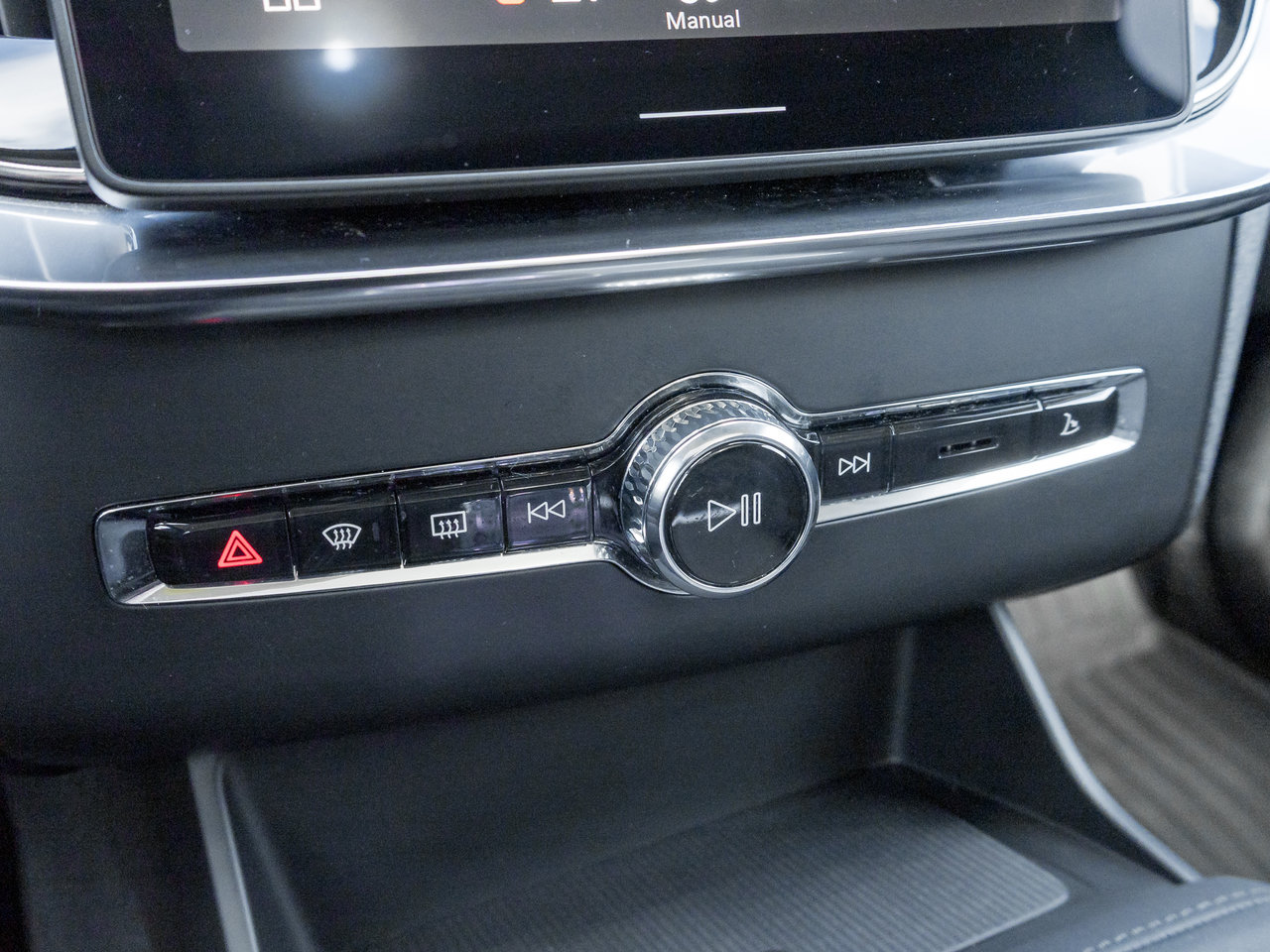 2026 Volvo XC90 B6 AWD Ultra Bright Theme 6-SEATER  HARMAN KARDON-19