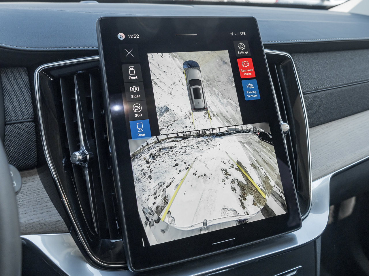 Volvo XC90 B6 AWD Plus Bright Theme 7-Seater 2026-12