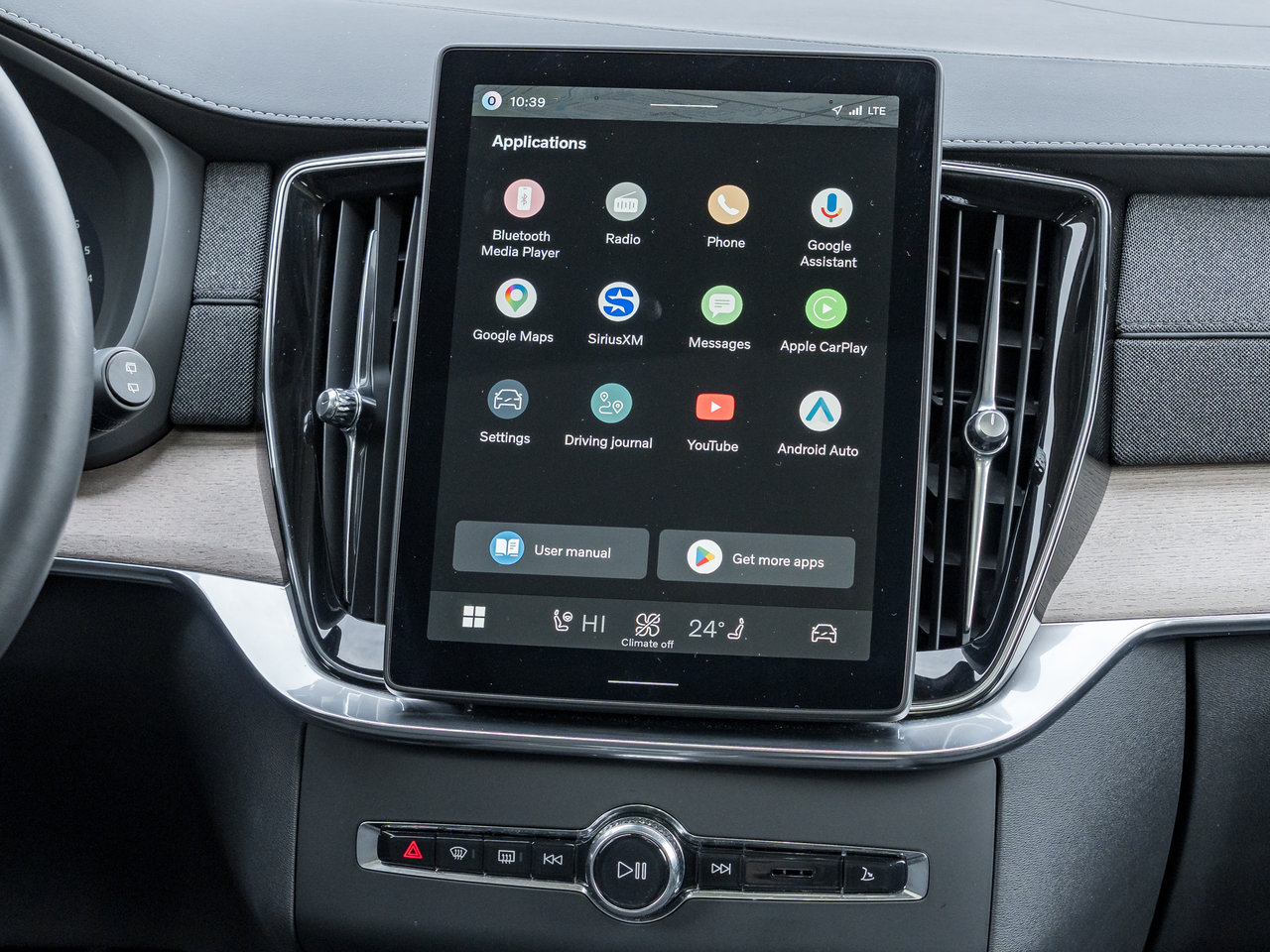 Volvo XC90 B6 AWD Plus Dark Theme  22 ALLOY WHEELS  CPO 2026-26