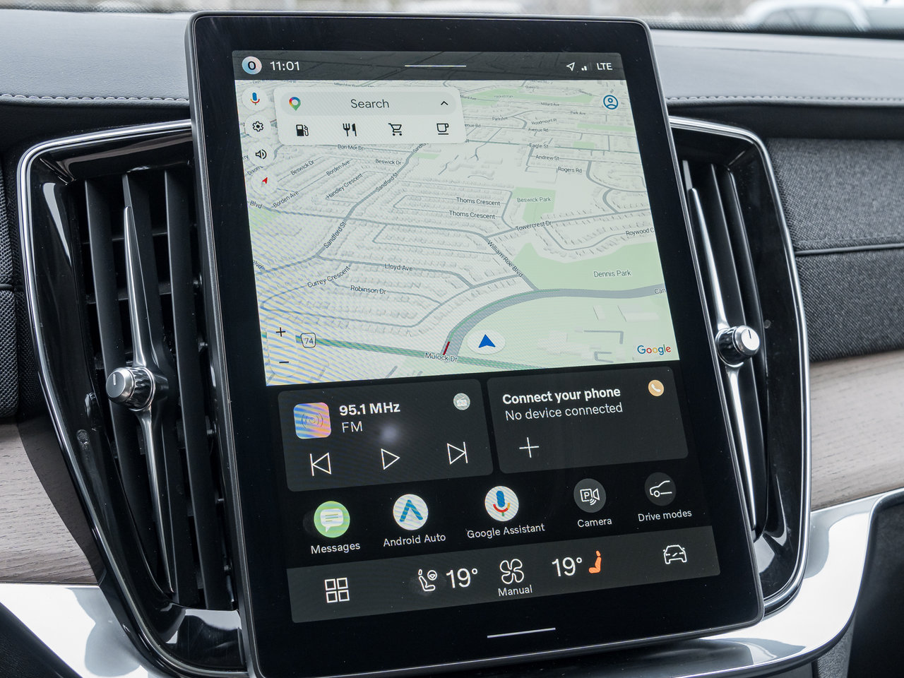 Volvo XC90 B6 AWD Core 7-Seater VOLVO CPO RATE FROM  3.49%* 2026-10