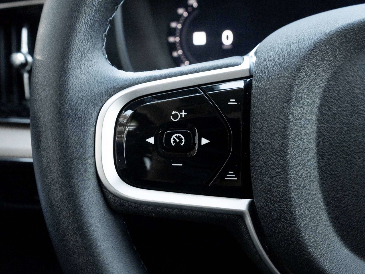 Volvo XC90 Core Bright Theme 2026-10