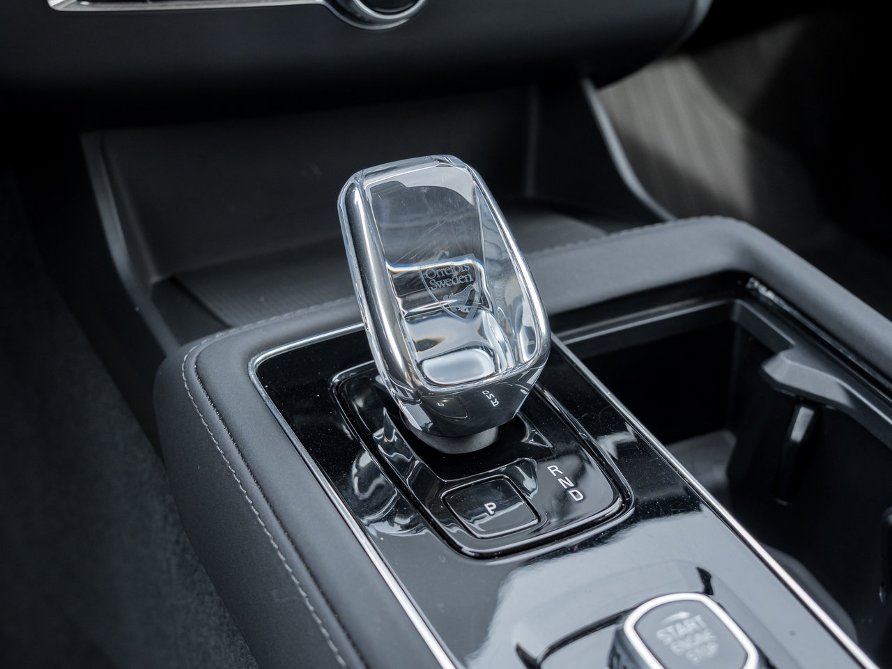 Volvo XC90 B6 AWD Ultra Bright Theme 6-SEATER  HARMAN KARDON 2026-16