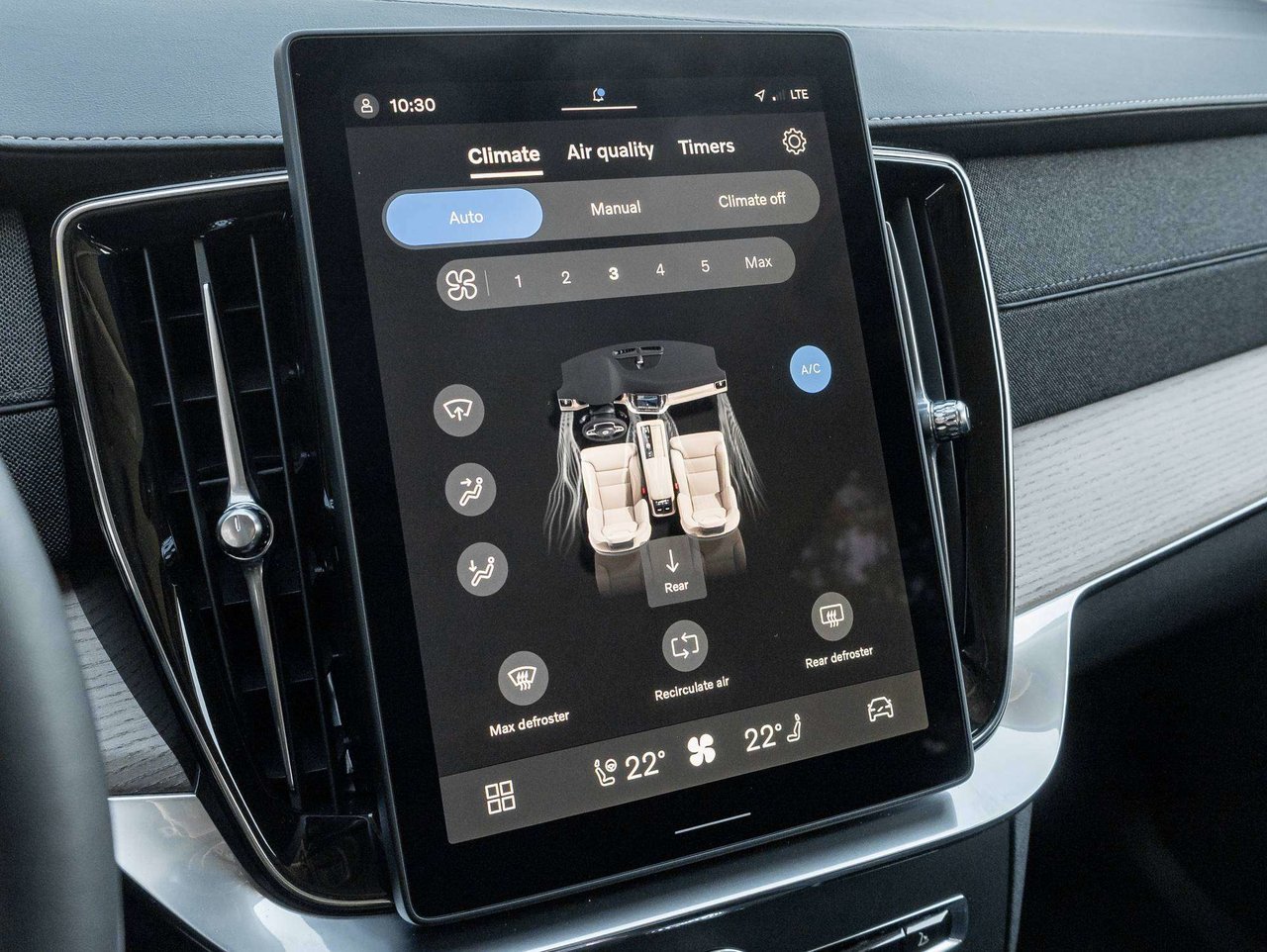 2026 Volvo XC90 Plus Bright Theme-21