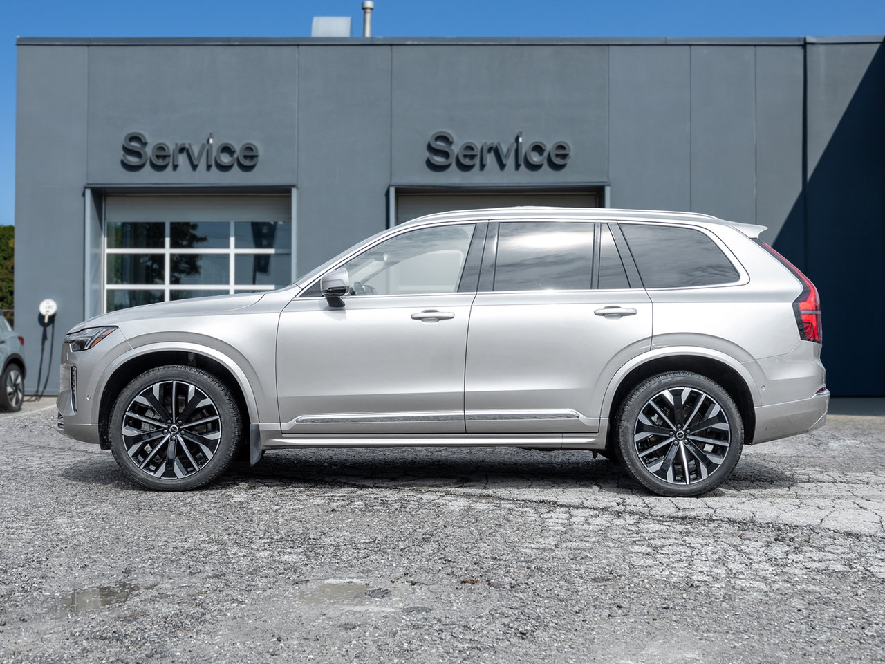 Volvo XC90 B6 AWD PLUS  HARMAN KARDON  CPO RATE FROM 2.99%* 2026-3