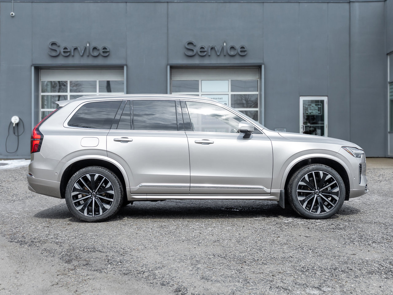 2026 Volvo XC90 B6 AWD PLUS  HARMAN KARDON  CPO RATE FROM 3.49%*-4