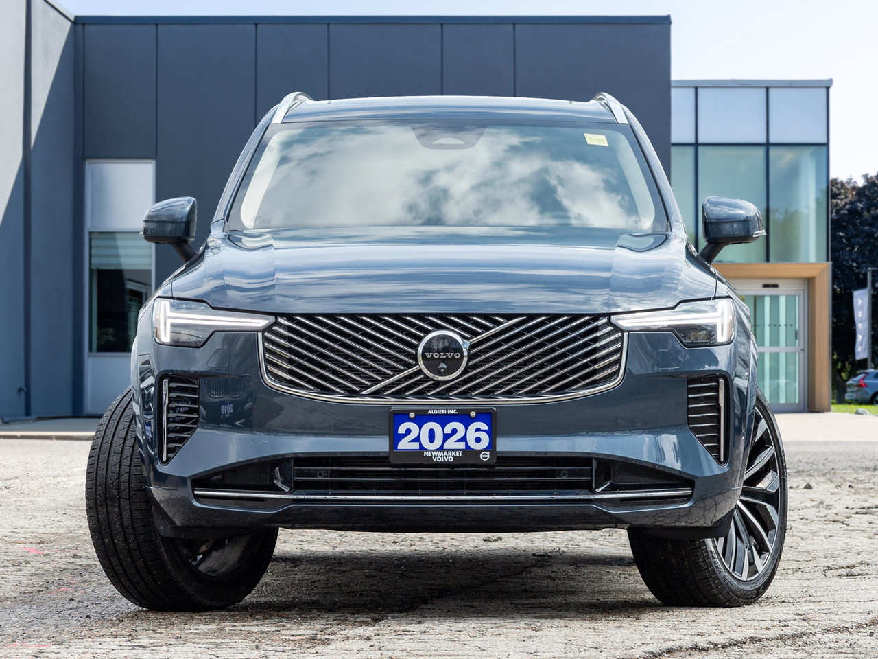 2026 Volvo XC90 B6 AWD ULTRA  LIKE NEW  LOW KM  DENIM BLUE  2.99%*-2