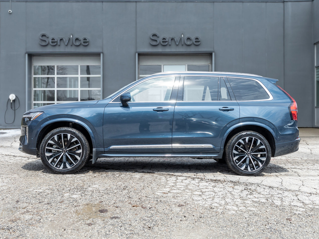 2026 Volvo XC90 B6 AWD ULTRA  LIKE NEW  LOW KM  DENIM BLUE  CPO-2
