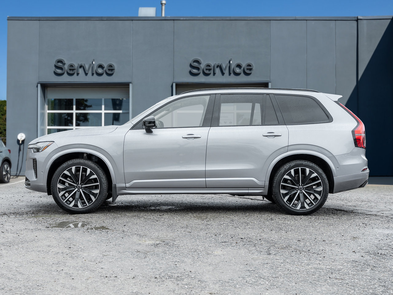 2026 Volvo XC90 B6 AWD PLUS  ALMOST NEW  VOLVO CPO RATE fr 2.99%*-3
